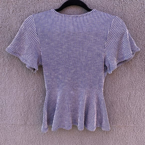 Caution to the wind Blue Vertical Stripe Faux Wrap Flutter Sleeve Top Sz S - Picture 6 of 7